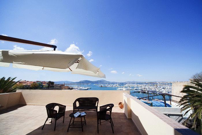 La Terrazza Sul Porto - Guest House Alghero Esterno foto