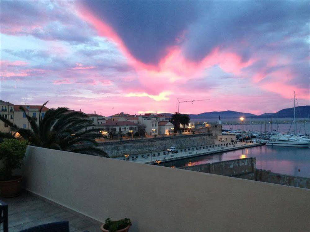 La Terrazza Sul Porto - Guest House Alghero Esterno foto