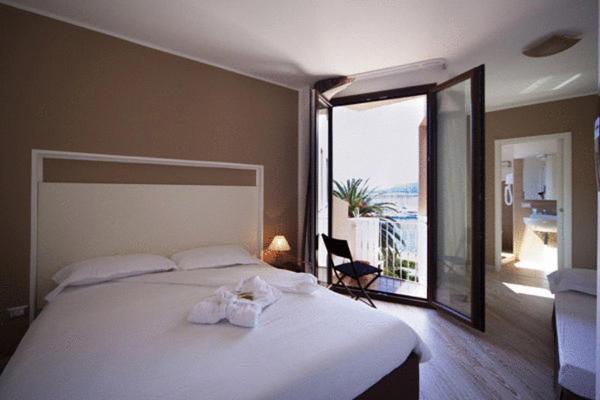 La Terrazza Sul Porto - Guest House Alghero Esterno foto